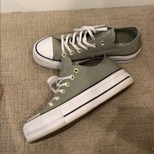 Green platform converse
